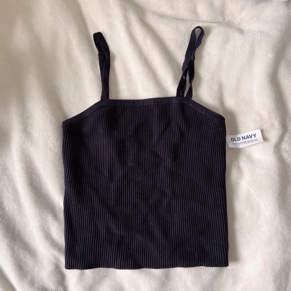 flash sale !!💌 NWT knitted tank